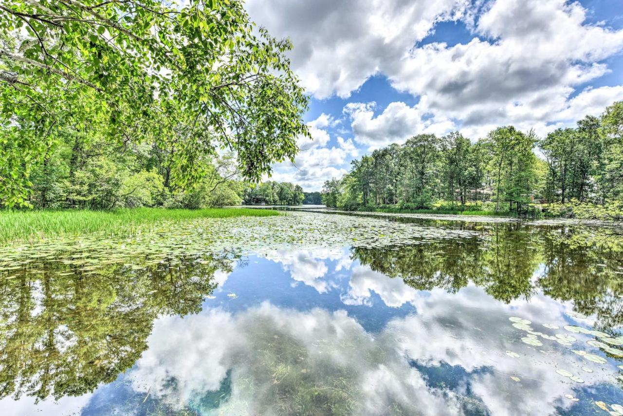 Fishermens Paradise With Fire Pit On Rice Lake! Εξωτερικό φωτογραφία